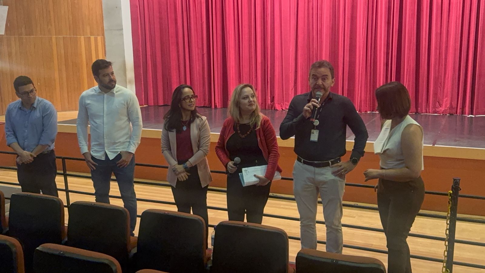 Músicos e equipe técnica da Orquestra Filarmônica de Goiás recebem Cartão-Alimentação